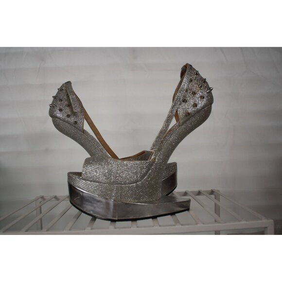 Qupid Anti Gravity Heels size 7.5 Silver with Metal Spikes - Picture 5 of 12